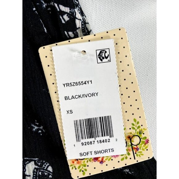 BeBop Shorts Juniors' XS Black White Elephant Animal Print Comfort Soft NEW - Picture 8 of 13